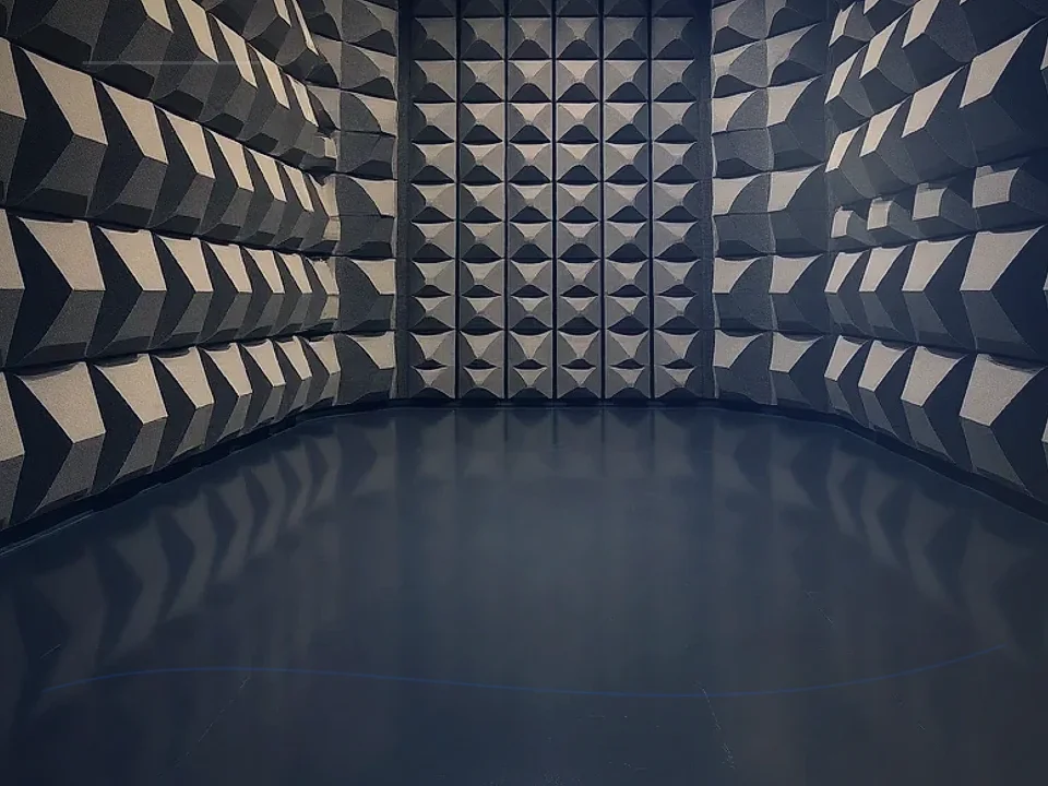 Semi Anechoic application case for Semi-Anechoic Chamber - detail image